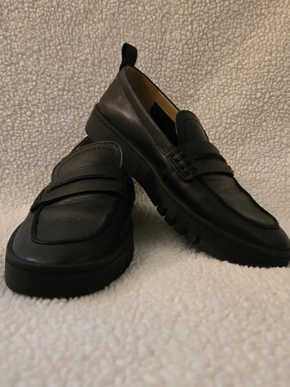 Vionic Chantel Black Leather Arch Support Slip-On Loafer Size 6.5